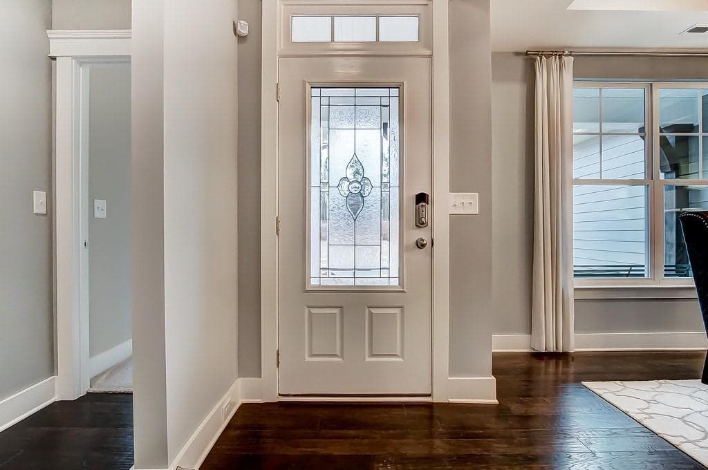3 bedroom, 3 bathroom, 2,583 sq ft single family residence for sale at 2583 Trillium Trail, Pendergrass, GA 30567 — photo 3