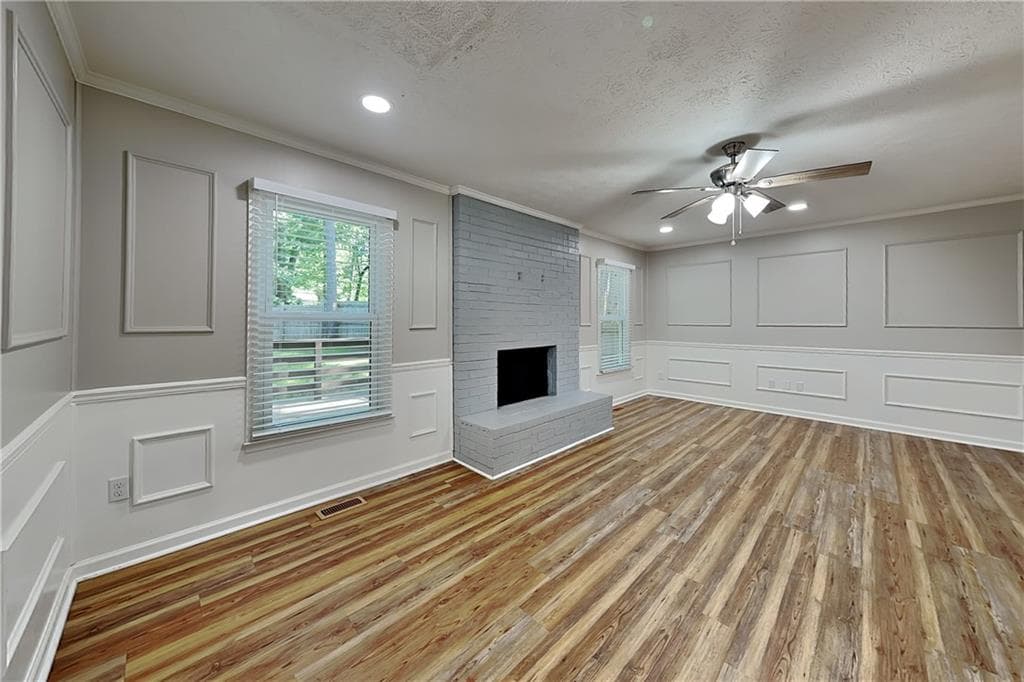 4 bedroom, 3 bathroom single family residence for rent at 6839 Woodcreek Lane, Douglasville, GA 30135 for $2,145 a month — photo 3