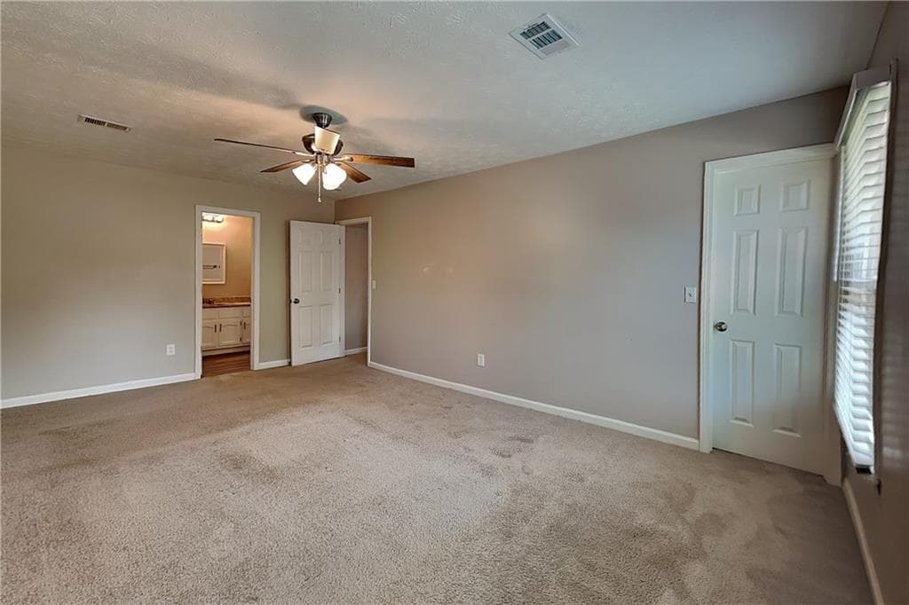 4 bedroom, 3 bathroom single family residence for rent at 6839 Woodcreek Lane, Douglasville, GA 30135 for $2,145 a month — photo 9