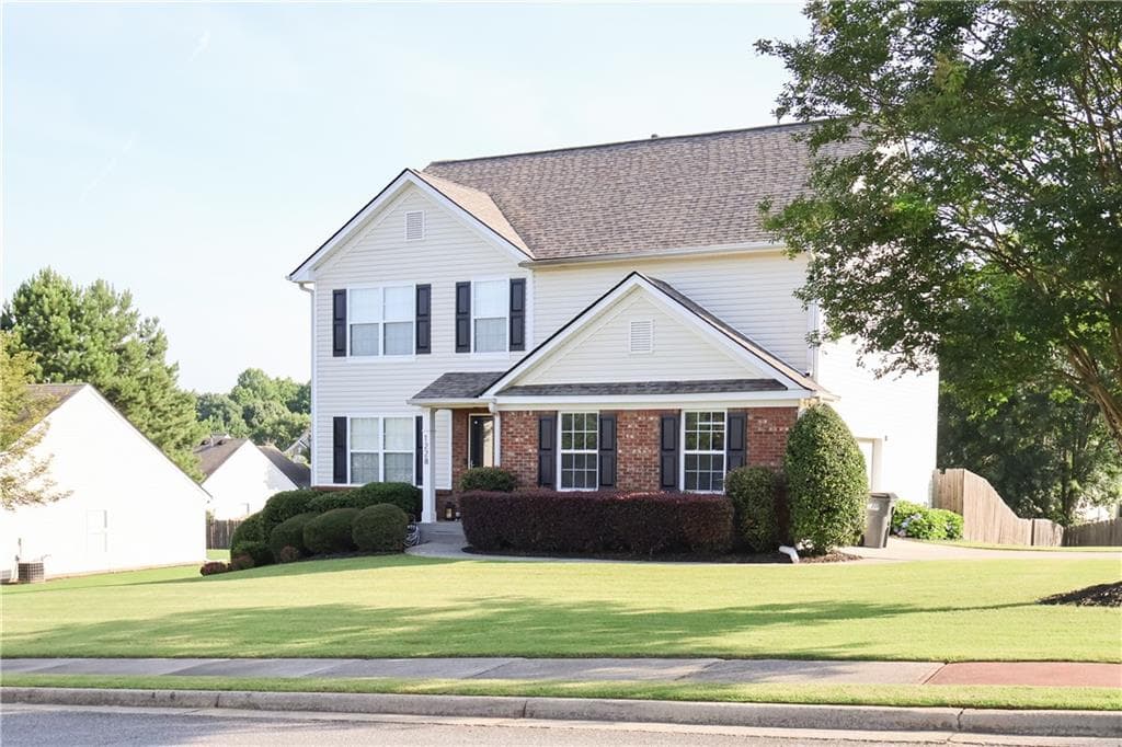 3 bedroom, 3 bathroom, 1,874 sq ft single family residence for sale at 1228 Pine Acre Drive, Sugar Hill, GA 30518 — photo 2