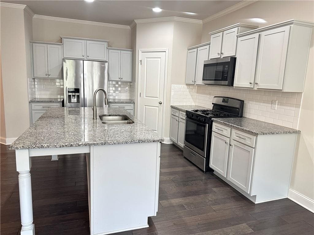 3 bedroom, 3 bathroom, 2,201 sq ft townhouse for rent at 2045 Wheylon Drive, Lawrenceville, GA 30044 for $2,100 a month — photo 3