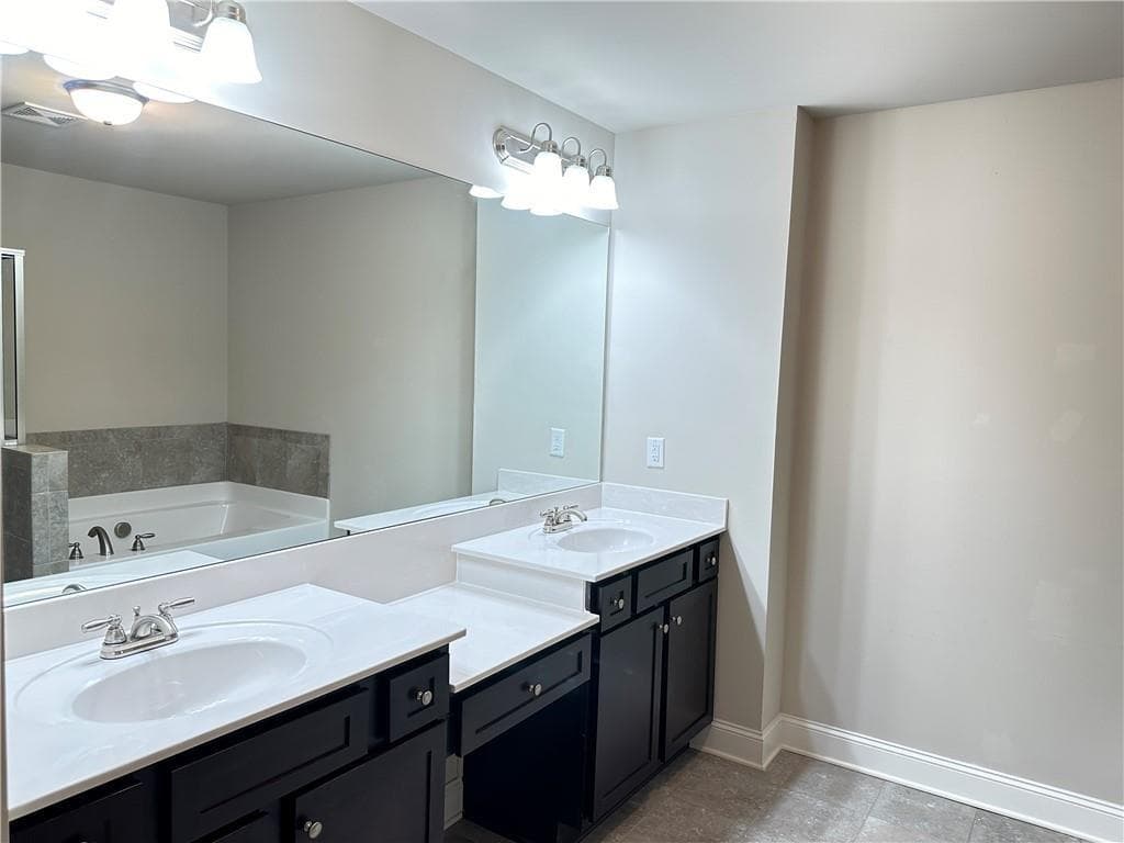 3 bedroom, 3 bathroom, 2,201 sq ft townhouse for rent at 2045 Wheylon Drive, Lawrenceville, GA 30044 for $2,100 a month — photo 9