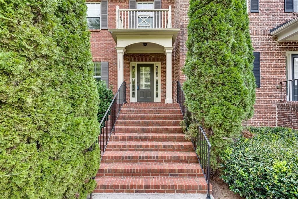 3 bedroom, 3 bathroom, 1,540 sq ft townhouse for rent at 1684 Northgate Mill Drive, Duluth, GA 30096 for $2,350 a month — photo 2