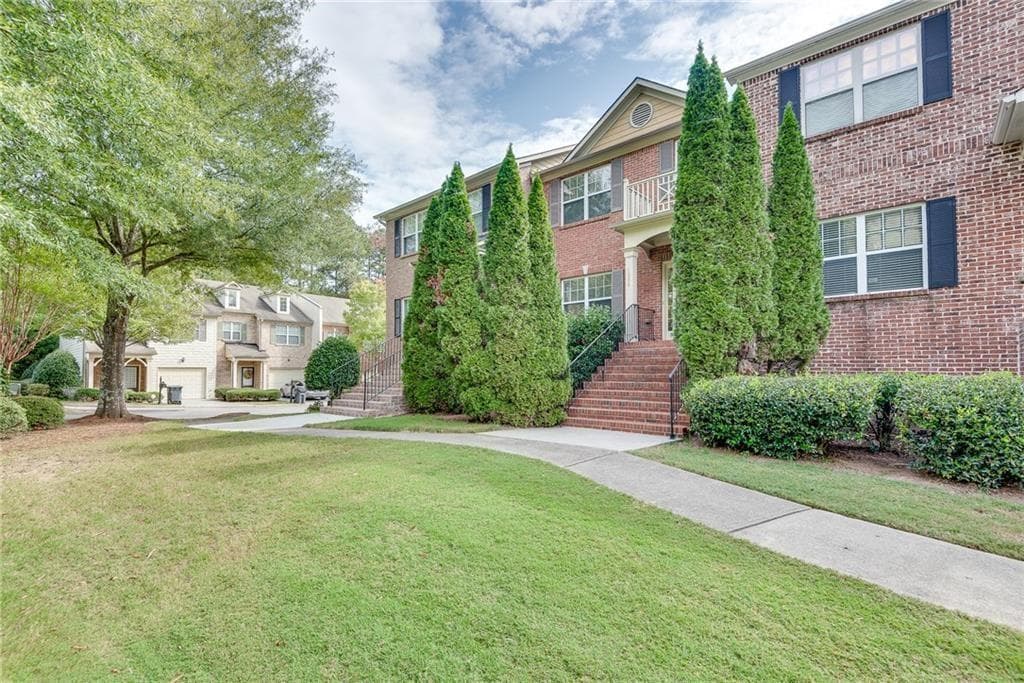3 bedroom, 3 bathroom, 1,540 sq ft townhouse for rent at 1684 Northgate Mill Drive, Duluth, GA 30096 for $2,350 a month — photo 3