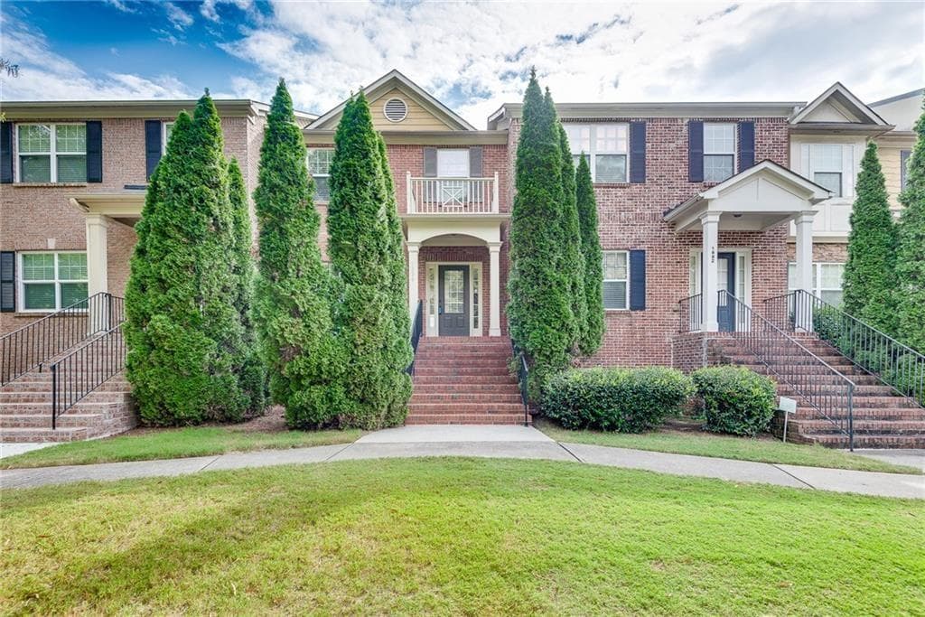 3 bedroom, 3 bathroom, 1,540 sq ft townhouse for rent at 1684 Northgate Mill Drive, Duluth, GA 30096 for $2,350 a month — photo 4