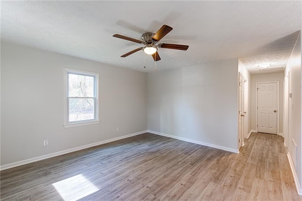 2 bedroom, 2 bathroom, 1,812 sq ft duplex for rent at 4283 E Paulding Drive, Dallas, GA 30157 for $1,395 a month — photo 7