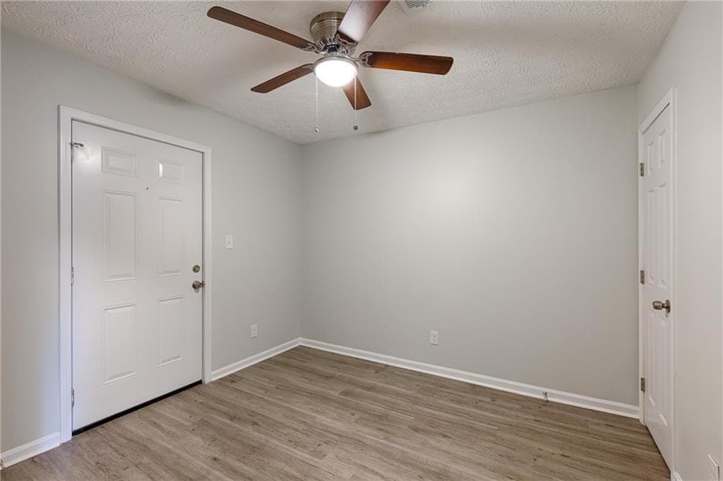 2 bedroom, 2 bathroom, 1,812 sq ft duplex for rent at 4283 E Paulding Drive, Dallas, GA 30157 for $1,395 a month — photo 9