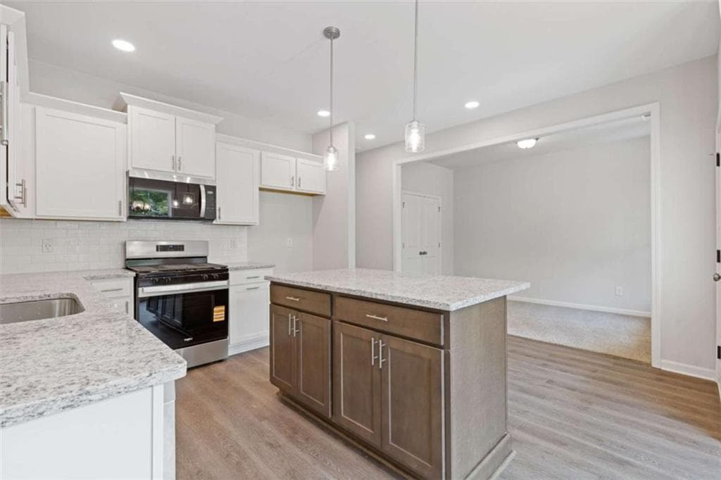 3 bedroom, 3 bathroom, 1,762 sq ft townhouse for sale at 208 Westpark Drive 15, Athens, GA 30606 — photo 8