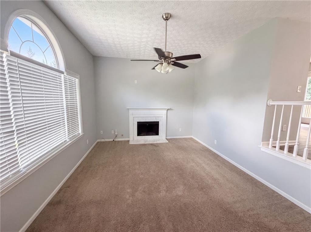 3 bedroom, 2 bathroom, 2,295 sq ft single family residence for sale at 59 Paradise Circle, Douglasville, GA 30134 — photo 3