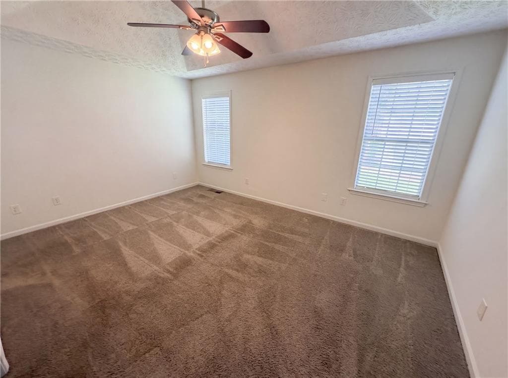 3 bedroom, 2 bathroom, 2,295 sq ft single family residence for sale at 59 Paradise Circle, Douglasville, GA 30134 — photo 4