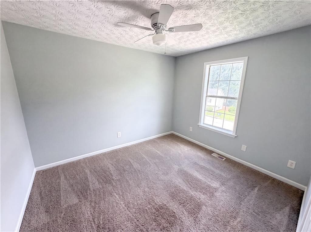 3 bedroom, 2 bathroom, 2,295 sq ft single family residence for sale at 59 Paradise Circle, Douglasville, GA 30134 — photo 8