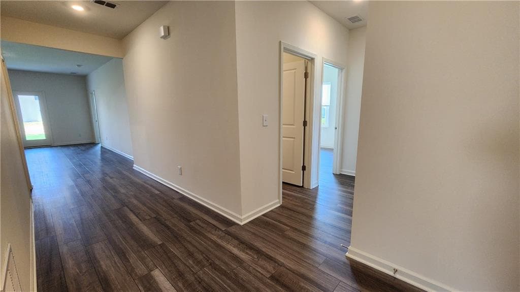 4 bedroom, 3 bathroom, 2,174 sq ft single family residence for sale at 74 Galilee Lane, Bethlehem, GA 30620 — photo 3