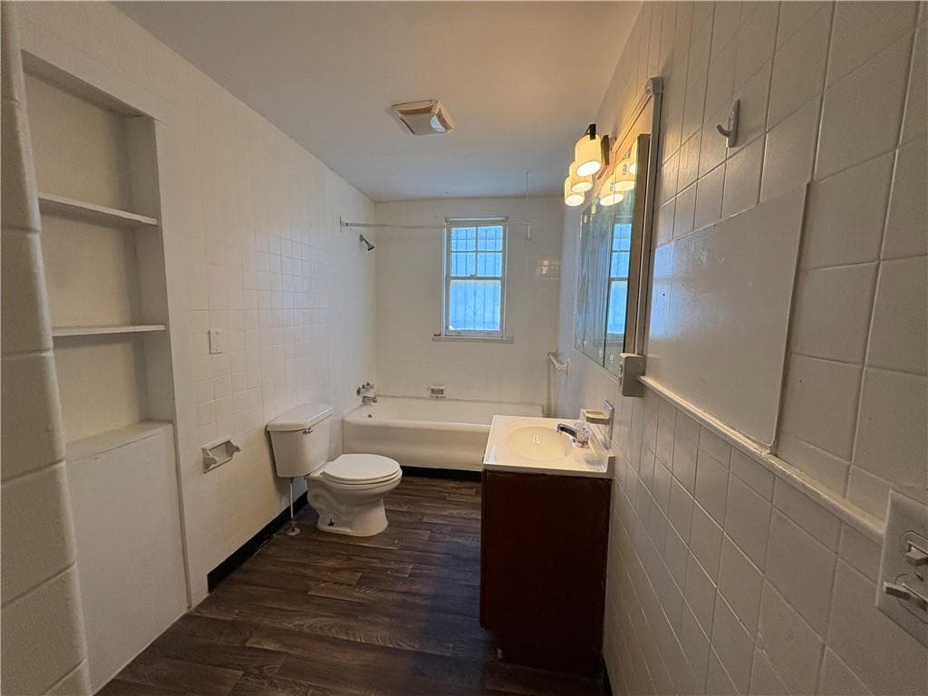 triplex for sale at 2585 Napier Avenue, Macon, GA 31204 — photo 3