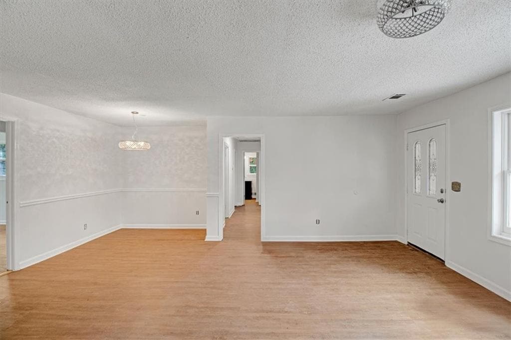 5 bedroom, 4 bathroom, 3,140 sq ft single family residence for sale at 1150 Tinsley Drive, Conyers, GA 30012 — photo 4