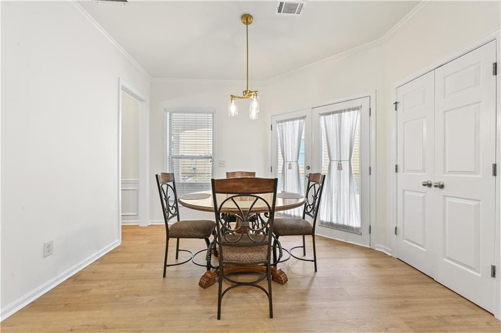 4 bedroom, 3 bathroom, 2,363 sq ft single family residence for sale at 3267 Wyesham Circle, Duluth, GA 30096 — photo 7