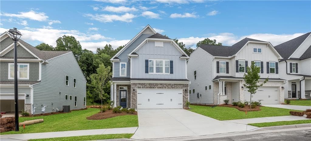 3 bedroom, 3 bathroom, 2,335 sq ft single family residence for sale at 210 Trace Bluff, Dawsonville, GA 30534