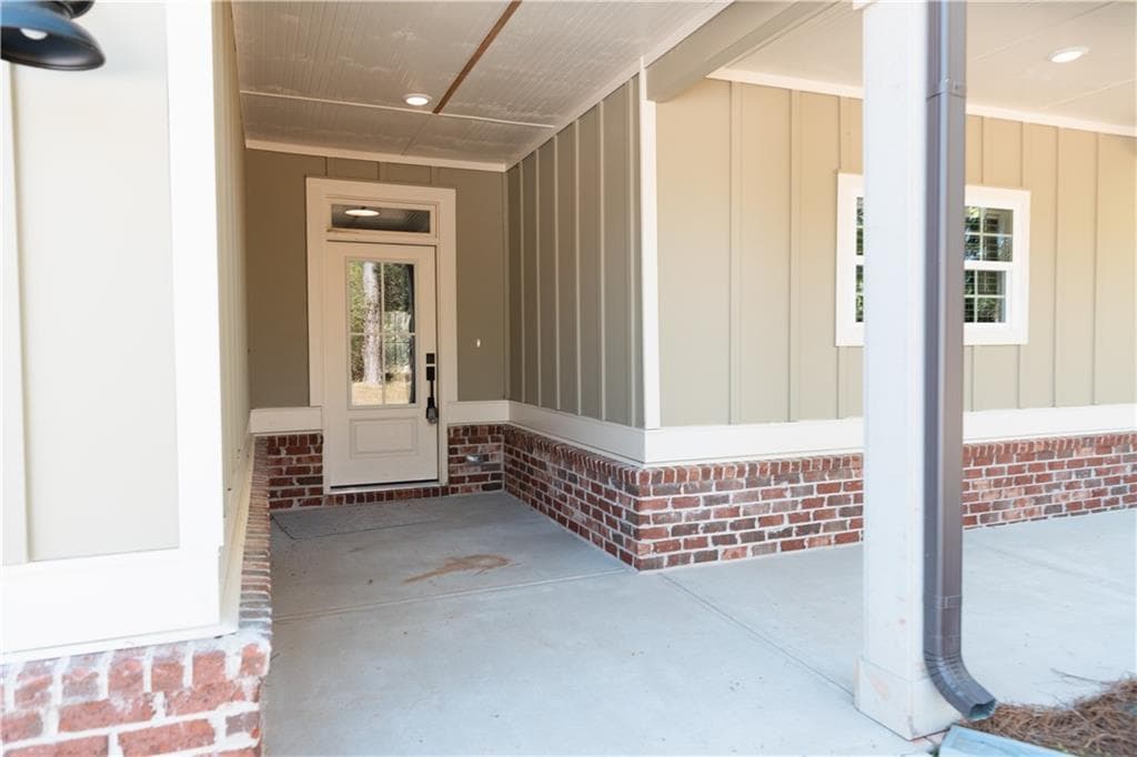 4 bedroom, 3 bathroom, 2,300 sq ft single family residence for sale at 632 Campbell Road, Covington, GA 30014 — photo 3