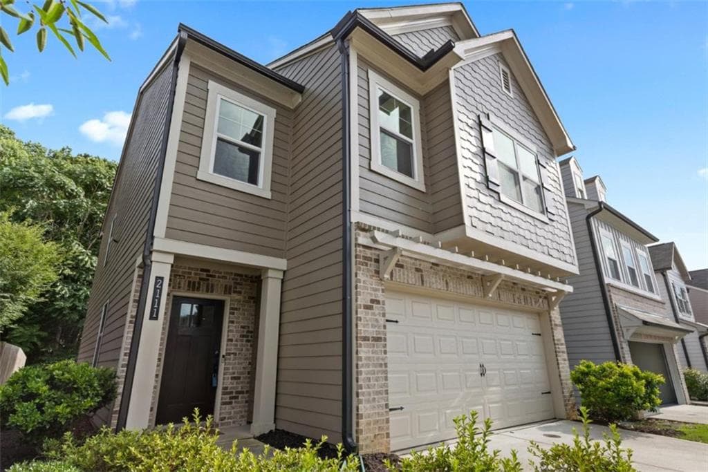 3 bedroom, 3 bathroom, 1,930 sq ft single family residence under contract at 2111 Westside Drive, Austell, GA 30106 — photo 3