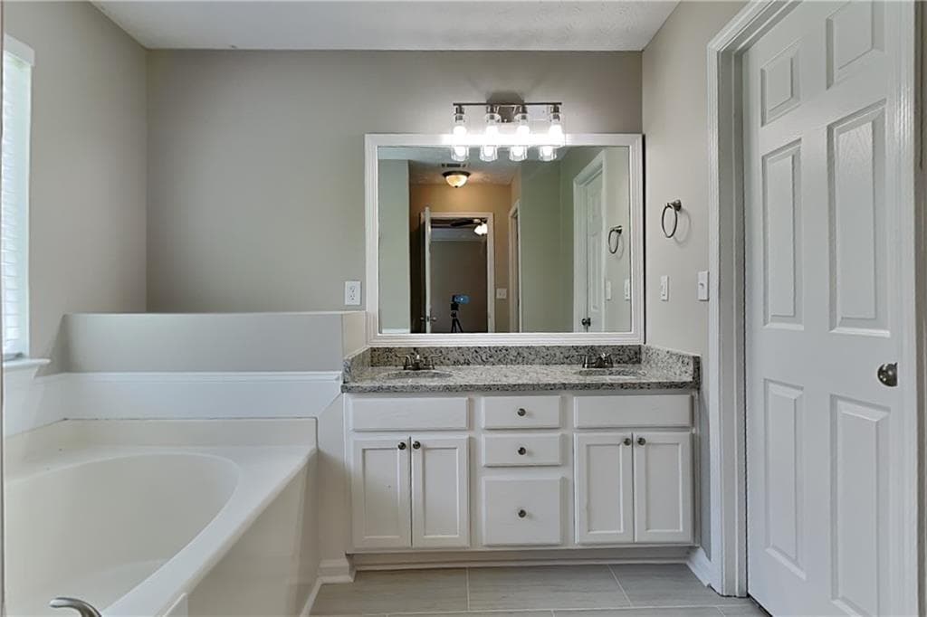 3 bedroom, 2 bathroom, 1,737 sq ft single family residence for rent at 1298 Sierra Ridge Place, Loganville, GA 30052 for $2,025 a month — photo 9