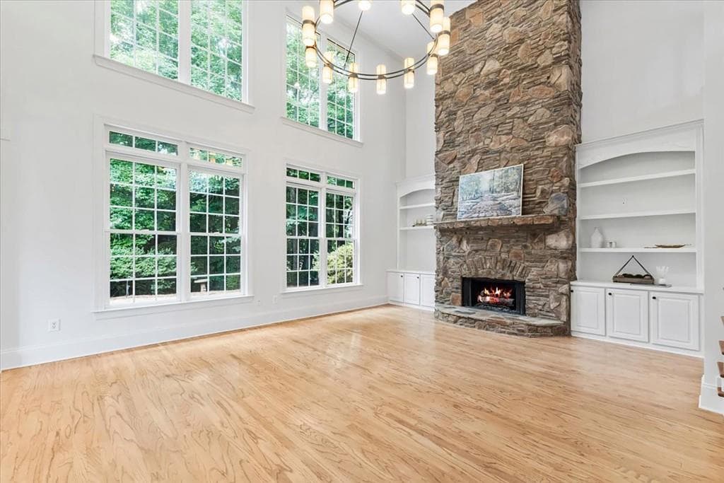 4 bedroom, 4 bathroom, 3,485 sq ft single family residence under contract at 6915 Carmel Court, Suwanee, GA 30024 — photo 4
