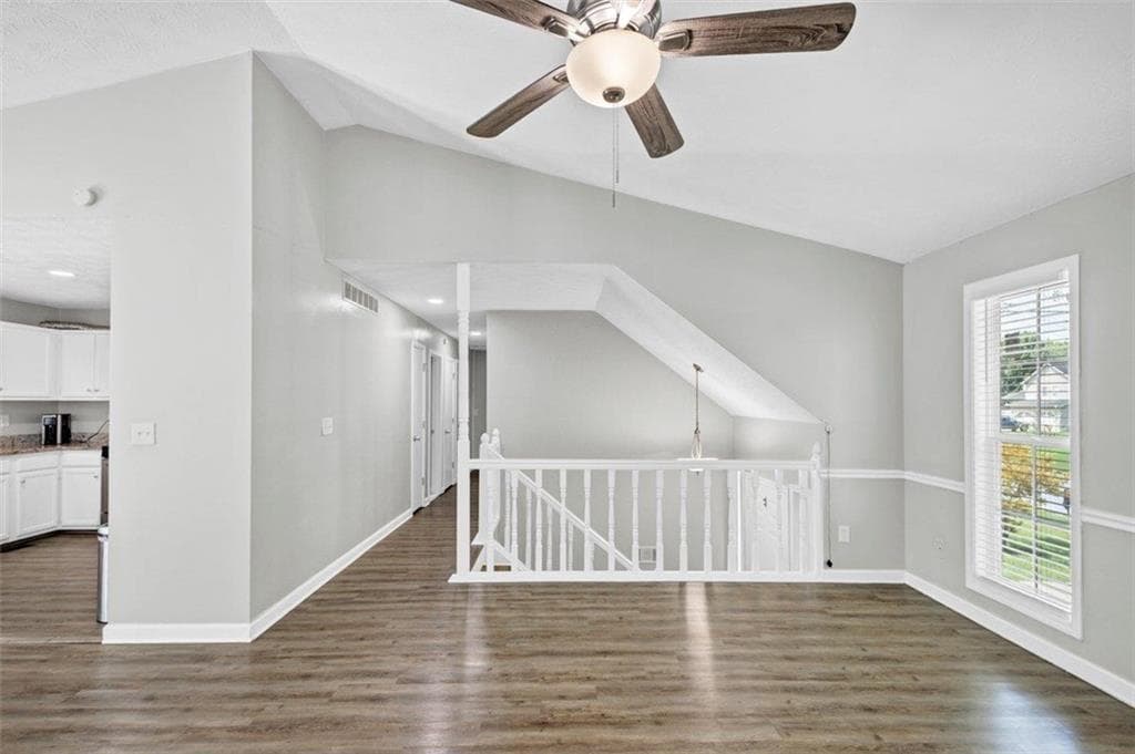 6 bedroom, 4 bathroom, 1,950 sq ft single family residence for sale at 1860 David Drive, Douglasville, GA 30135 — photo 10