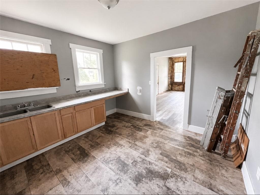 2 bedroom, 1 bathroom, 934 sq ft single family residence for sale at 1307 E 42nd Street, Savannah, GA 31404 — photo 6
