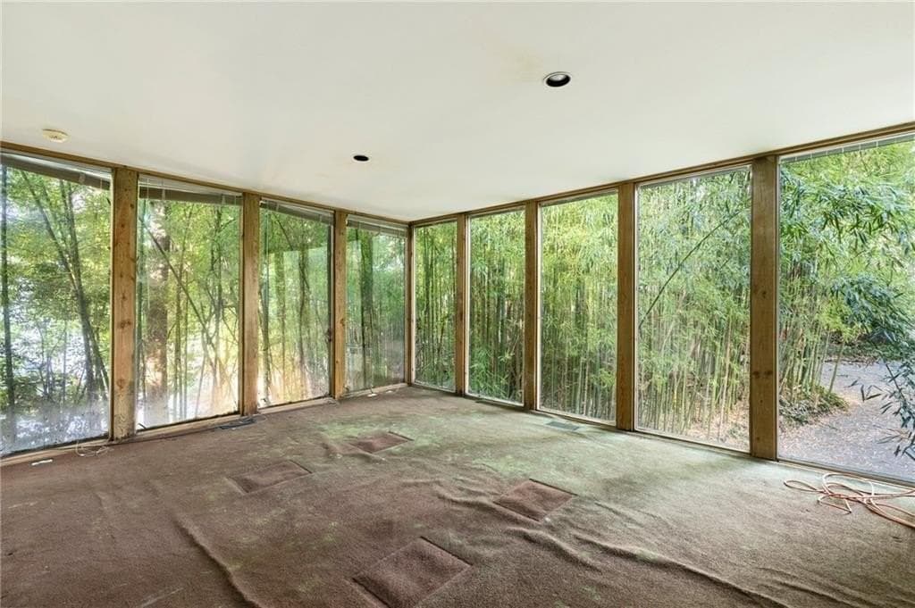 3 bedroom, 3 bathroom, 1,908 sq ft single family residence for sale at 930 Charles Allen Drive, Atlanta, GA 30309 — photo 7