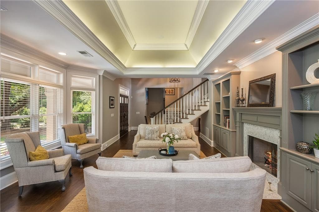 6 bedroom, 7 bathroom, 7,043 sq ft single family residence for sale at 1025 Stonegate Court, Roswell, GA 30075 — photo 9