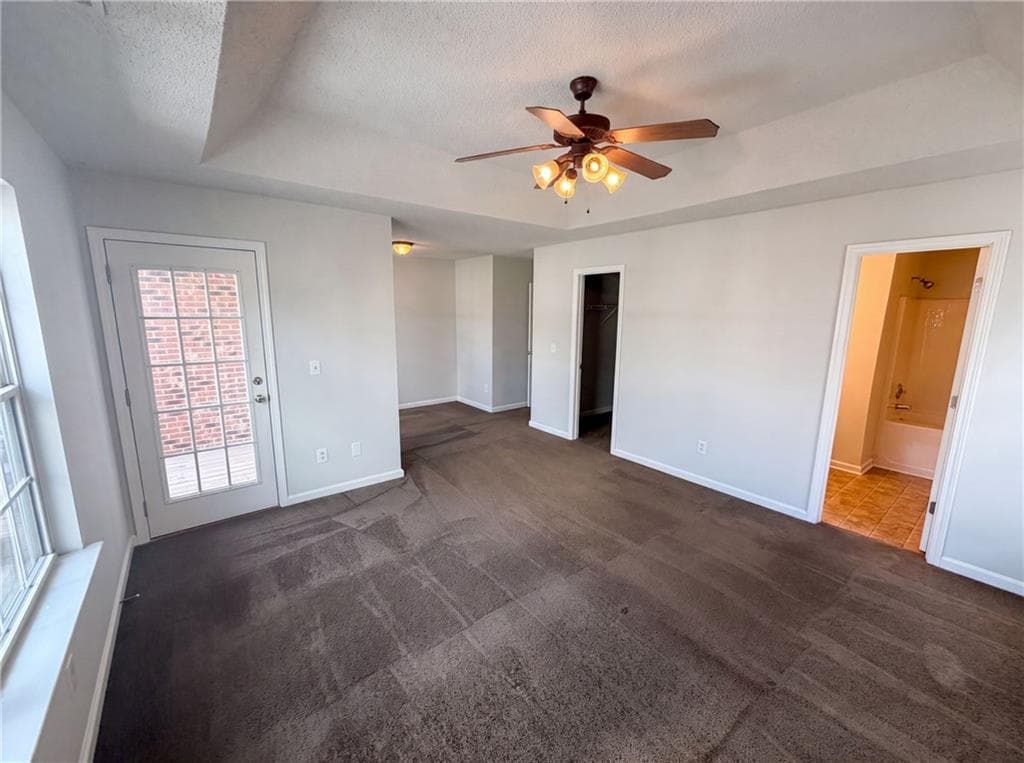 2 bedroom, 3 bathroom, 1,730 sq ft townhouse for sale at 7553 Rutgers Circle, Fairburn, GA 30213 — photo 4