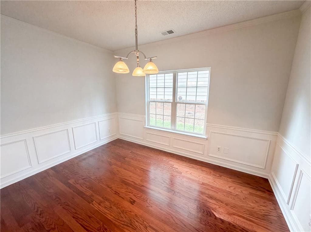 2 bedroom, 3 bathroom, 1,730 sq ft townhouse for sale at 7553 Rutgers Circle, Fairburn, GA 30213 — photo 8