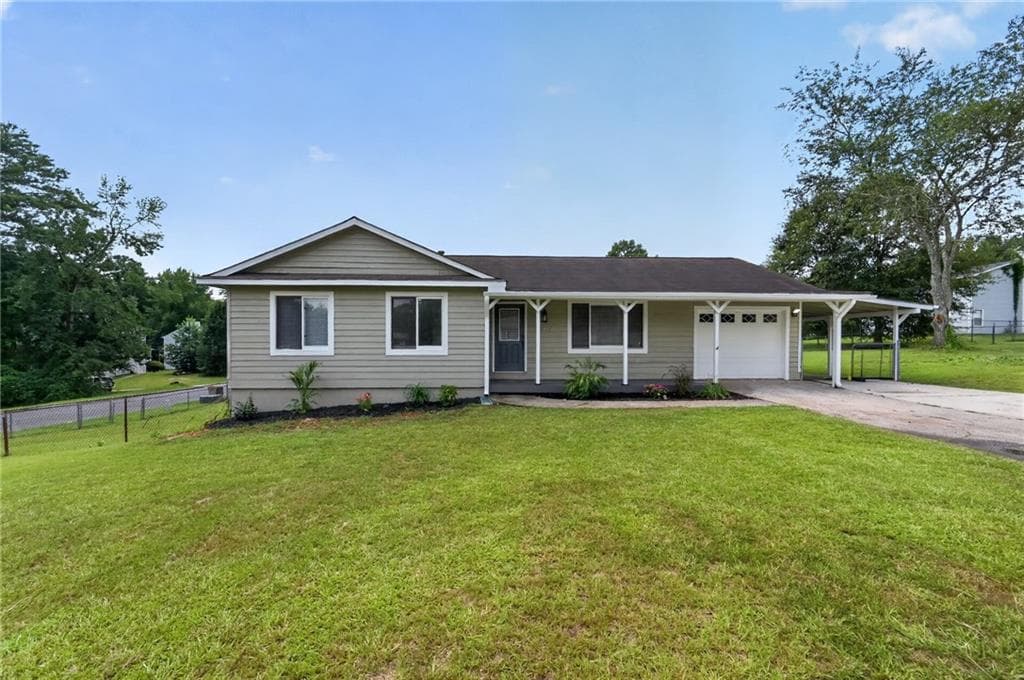 3 bedroom, 2 bathroom, 1,405 sq ft single family residence for sale at 3217 Canterbury Trail, Rex, GA 30273