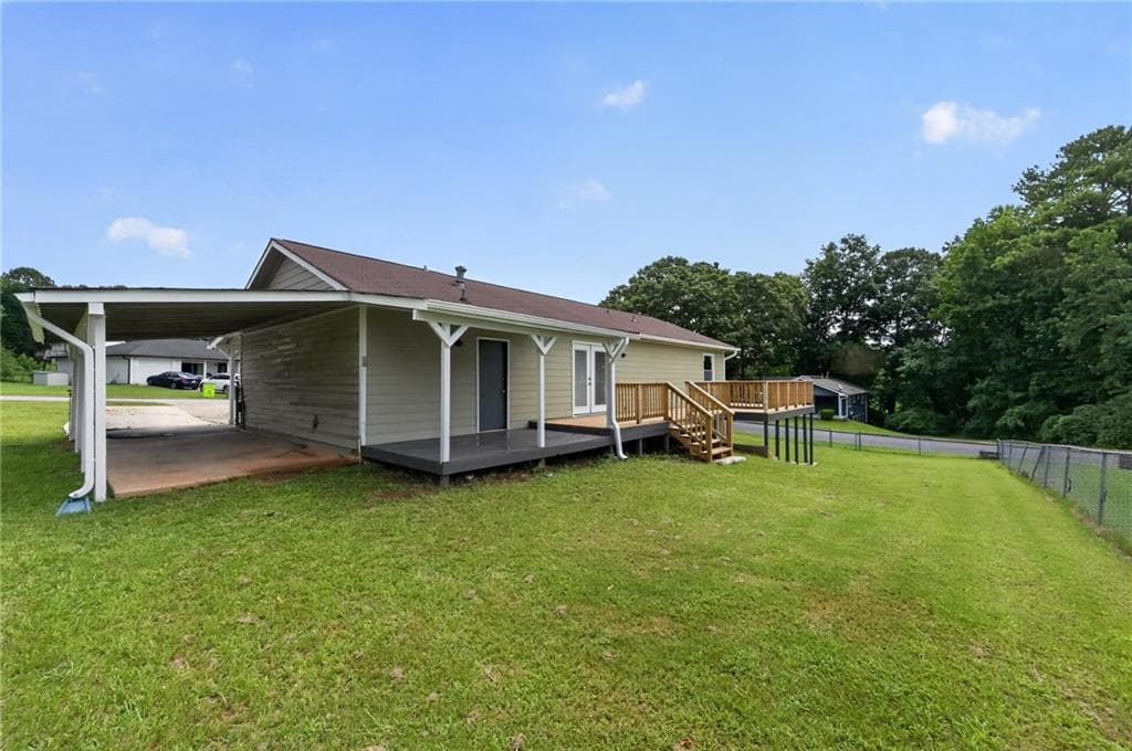 3 bedroom, 2 bathroom, 1,405 sq ft single family residence for sale at 3217 Canterbury Trail, Rex, GA 30273 — photo 2