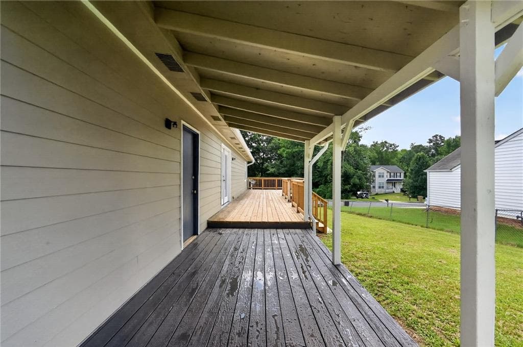 3 bedroom, 2 bathroom, 1,405 sq ft single family residence for sale at 3217 Canterbury Trail, Rex, GA 30273 — photo 3
