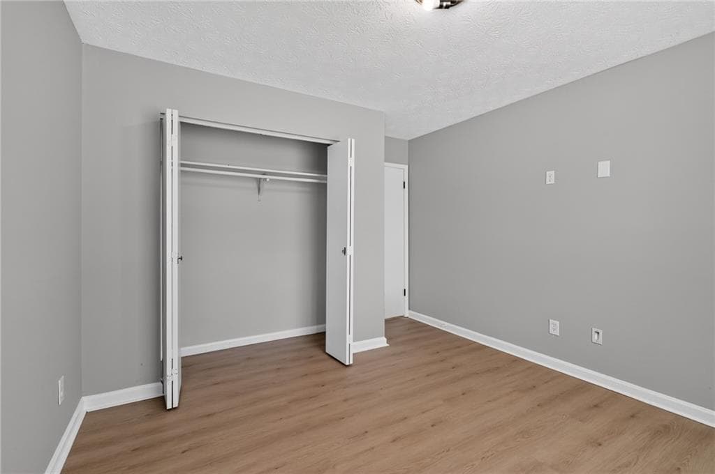 3 bedroom, 2 bathroom, 1,405 sq ft single family residence for sale at 3217 Canterbury Trail, Rex, GA 30273 — photo 10