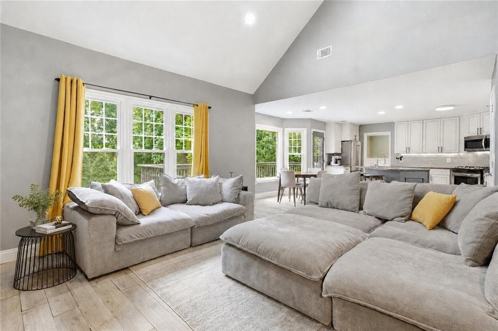 4 bedroom, 3 bathroom, 2,619 sq ft single family residence for sale at 2228 Duck Hollow Drive, Kennesaw, GA 30152 — photo 7