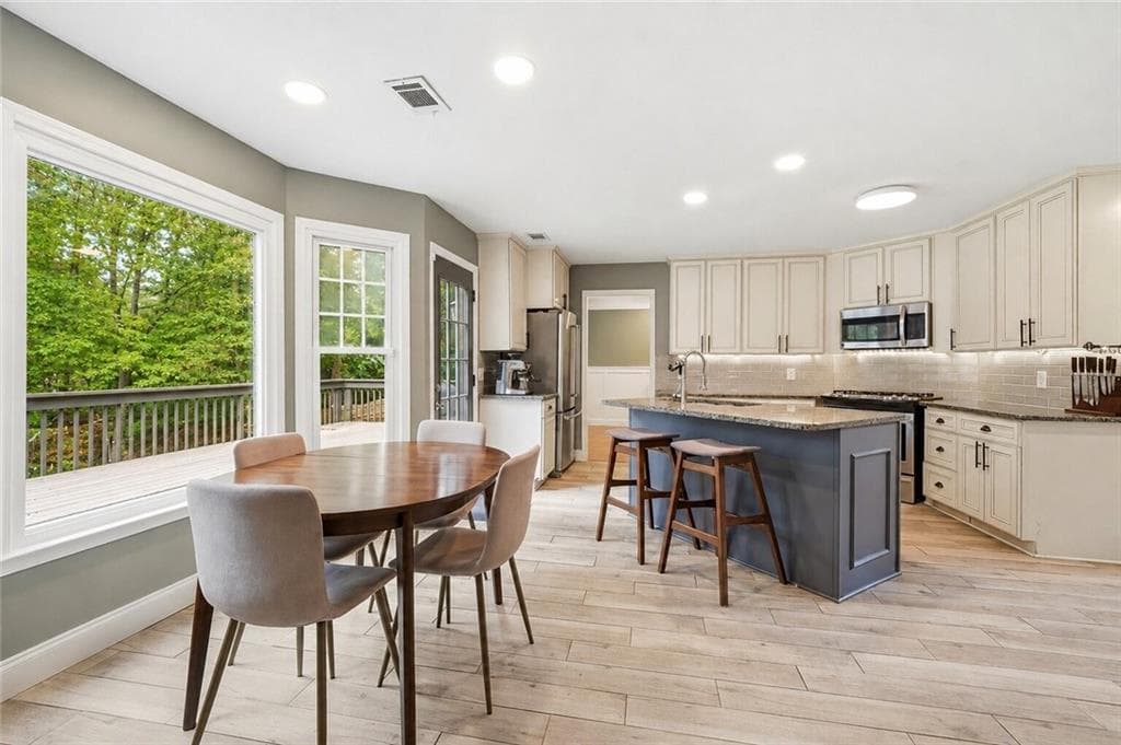 4 bedroom, 3 bathroom, 2,619 sq ft single family residence for sale at 2228 Duck Hollow Drive, Kennesaw, GA 30152 — photo 8