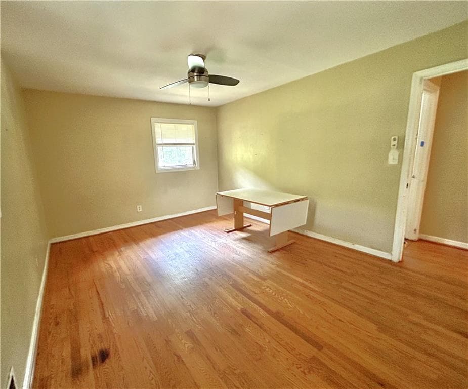 3 bedroom, 3 bathroom, 2,208 sq ft single family residence for sale at 3317 Harris Road, Marietta, GA 30060 — photo 7