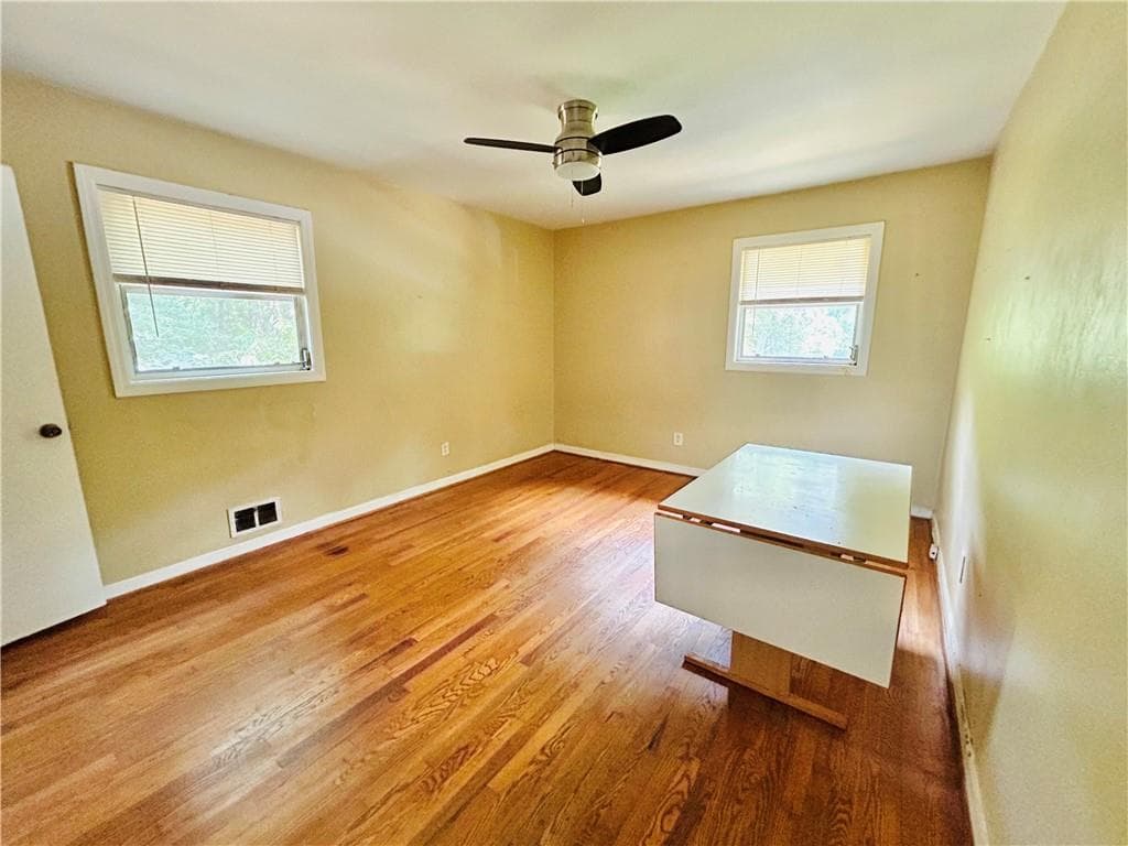 3 bedroom, 3 bathroom, 2,208 sq ft single family residence for sale at 3317 Harris Road, Marietta, GA 30060 — photo 8