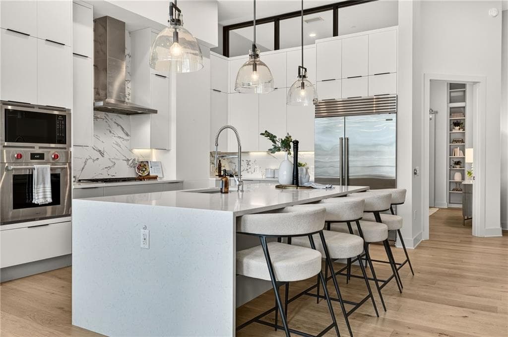 2 bedroom, 3 bathroom, 1,923 sq ft condominium for sale at 40 12th Street 806, Atlanta, GA 30309 — photo 4