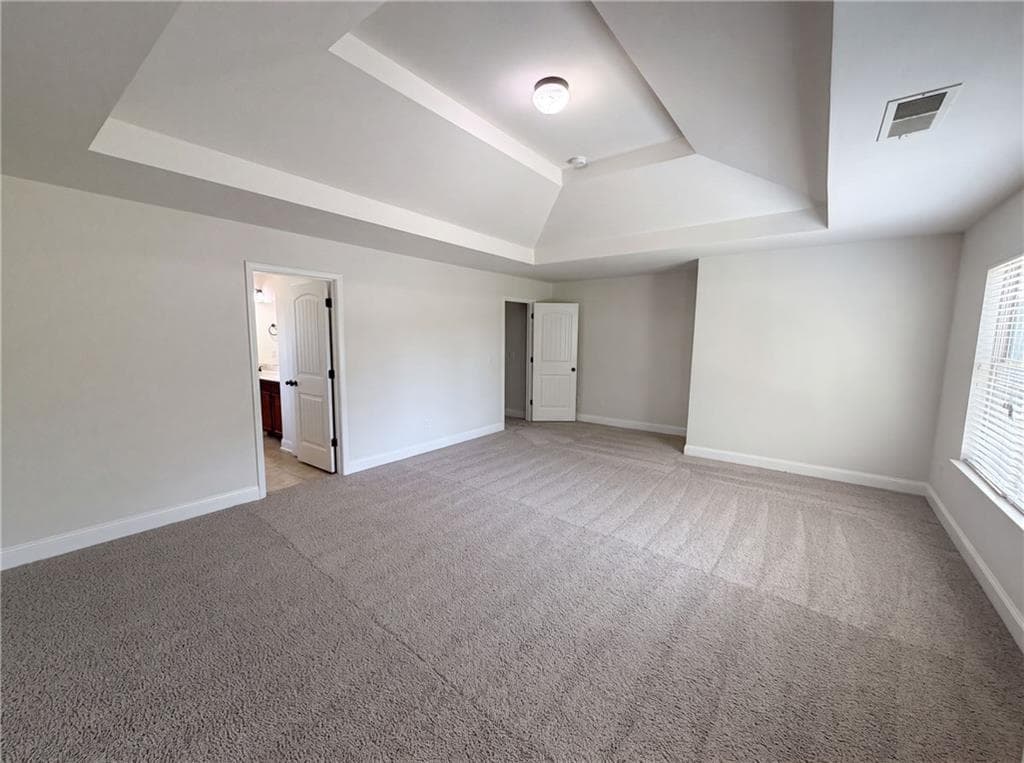 4 bedroom, 2 bathroom, 2,685 sq ft single family residence for sale at 2321 Willow Shade Lane, Loganville, GA 30052 — photo 10