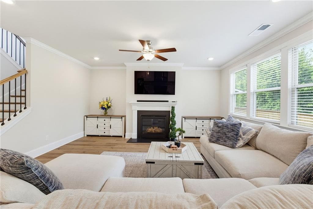 5 bedroom, 4 bathroom, 3,104 sq ft single family residence for sale at 518 Cunninghame Court, Peachtree City, GA 30269 — photo 8
