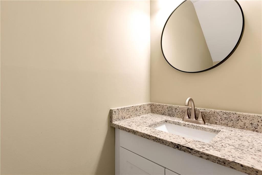 2 bedroom, 3 bathroom, 1,392 sq ft townhouse for sale at 3225 Tennington Place, Lawrenceville, GA 30044 — photo 9