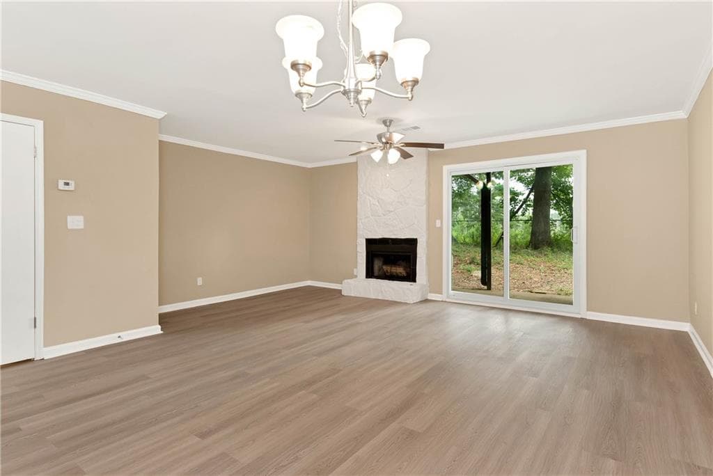 2 bedroom, 3 bathroom, 1,392 sq ft townhouse for sale at 3225 Tennington Place, Lawrenceville, GA 30044 — photo 7