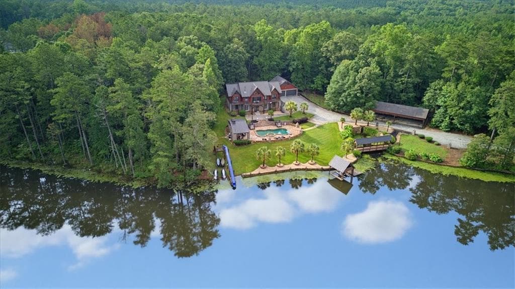 5 bedroom, 5 bathroom, 5,082 sq ft single family residence for sale at 4095 E Highway 166, Carrollton, GA 30116 — photo 4