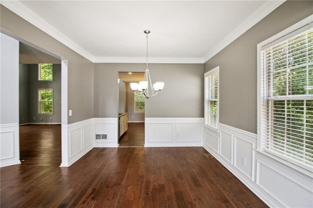 4 bedroom, 4 bathroom, 3,086 sq ft single family residence under contract at 2011 Chelton Way, Smyrna, GA 30080 — photo 7