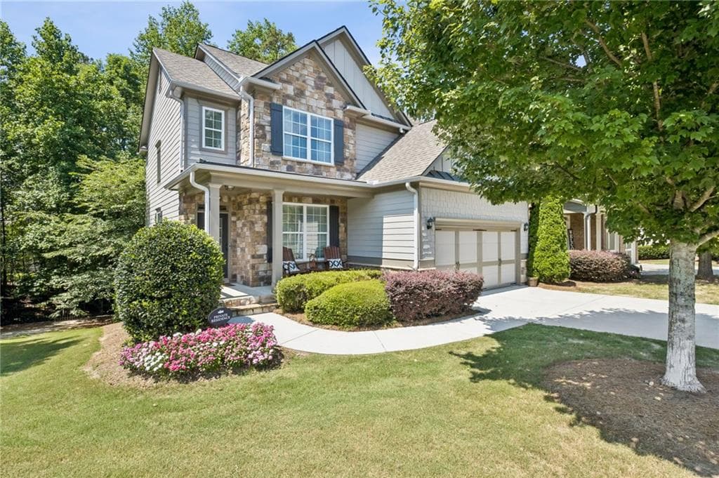 3 bedroom, 4 bathroom, 2,208 sq ft single family residence for sale at 6904 Big Sky Drive, Flowery Branch, GA 30542 — photo 2
