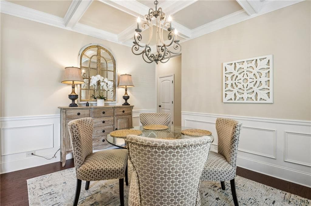 3 bedroom, 4 bathroom, 2,208 sq ft single family residence for sale at 6904 Big Sky Drive, Flowery Branch, GA 30542 — photo 6