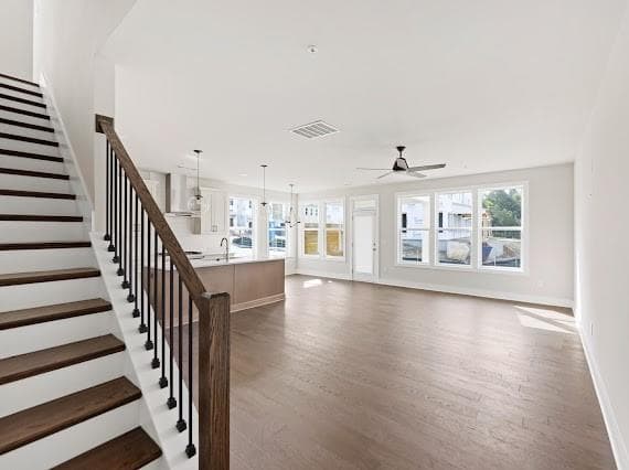 4 bedroom, 4 bathroom, 2,670 sq ft townhouse for sale at 1237 Willowcrest Way, Cumming, GA 30041 — photo 6