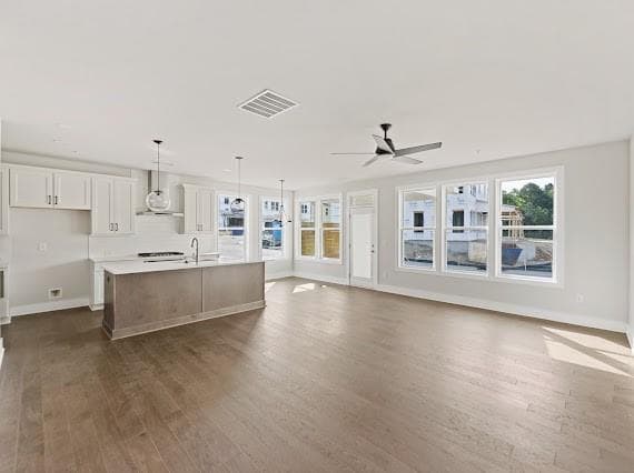 4 bedroom, 4 bathroom, 2,670 sq ft townhouse for sale at 1237 Willowcrest Way, Cumming, GA 30041 — photo 1 of 30