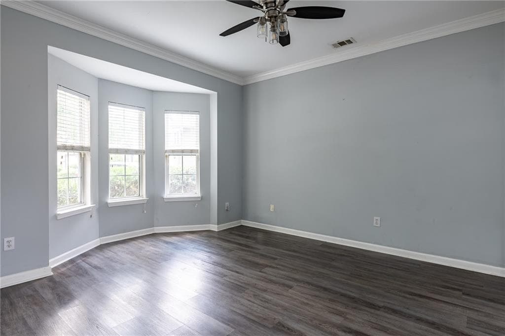 4 bedroom, 3 bathroom, 2,336 sq ft single family residence for rent at 7702 Parkside Drive, Lithia Springs, GA 30122 for $2,250 a month — photo 8